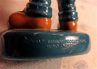 VINTAGE LOT OF WALT DISNEY MICKEY MOUSE WATCHES, EARRIINGS & FIGURE 